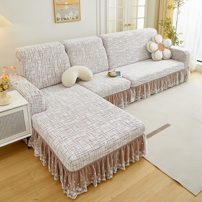 91家纺网 家纺一手货源 找家纺 丝绮鹿 2025新款极简系列-双层蕾丝裙边款沙发套 极简咖