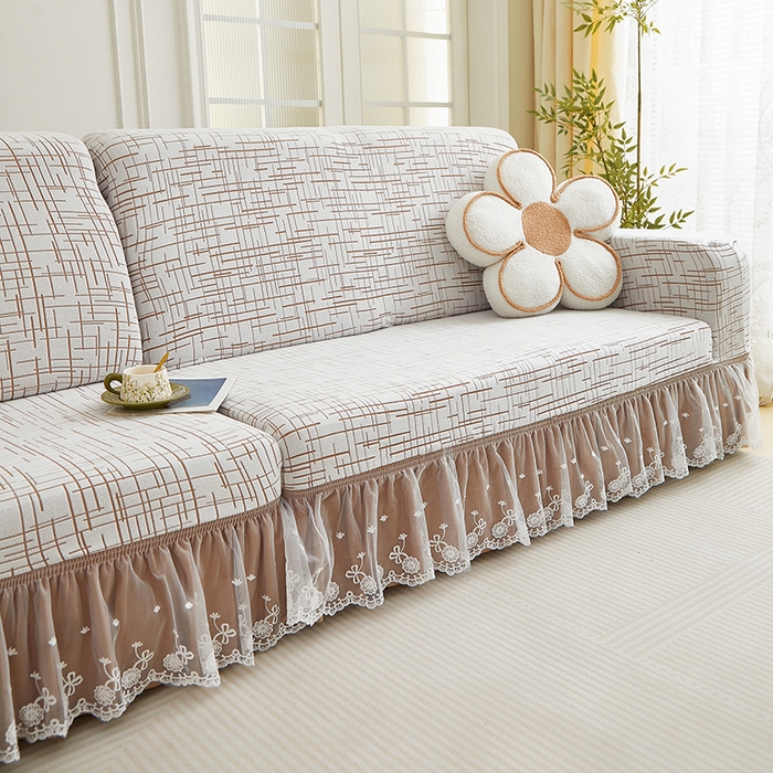 91家纺网 家纺一手货源 找家纺 丝绮鹿 2025新款极简系列-双层蕾丝裙边款沙发套 极简咖