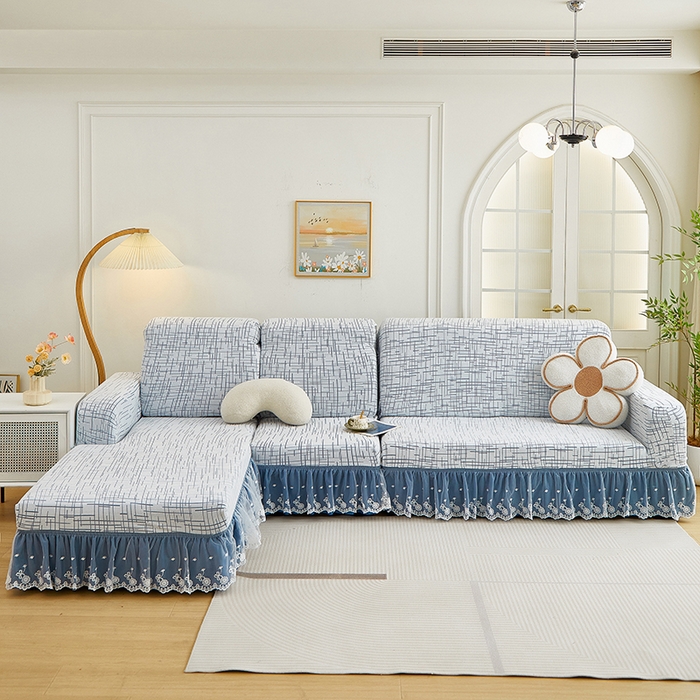 91家纺网 家纺一手货源 找家纺 丝绮鹿 2025新款极简系列-双层蕾丝裙边款沙发套 极简蓝