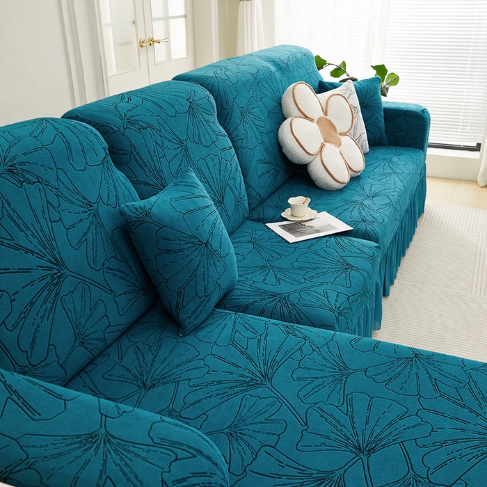 91家纺网 家纺一手货源 找家纺 丝绮鹿 2025新款银杏叶系列-沙发套裙边款（贵妃图） 黛蓝