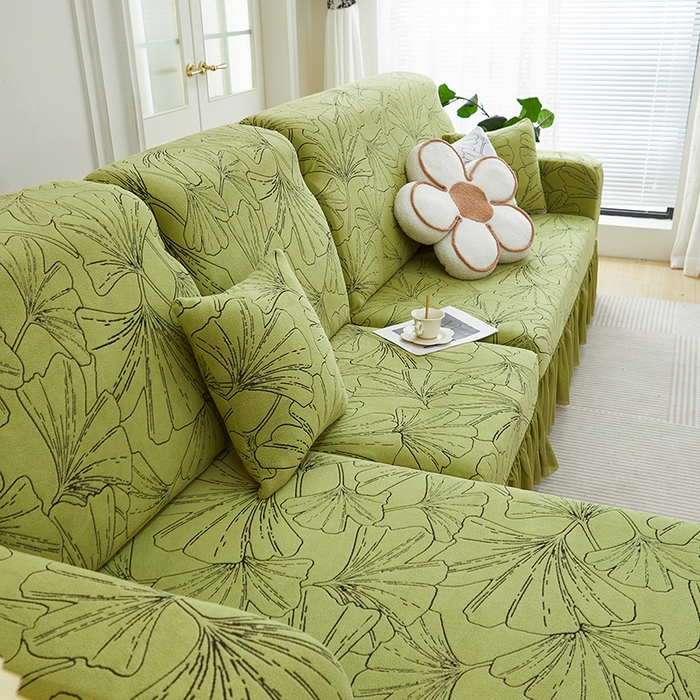 91家纺网 家纺一手货源 找家纺 丝绮鹿 2025新款银杏叶系列-沙发套裙边款（贵妃图） 橄榄绿