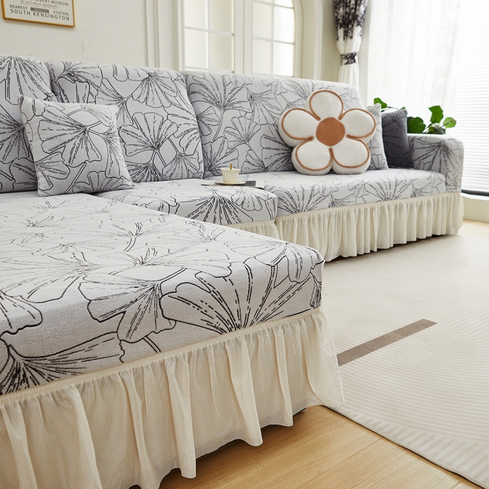 91家纺网 家纺一手货源 找家纺 丝绮鹿 2025新款银杏叶系列-沙发套裙边款（贵妃图） 象牙白