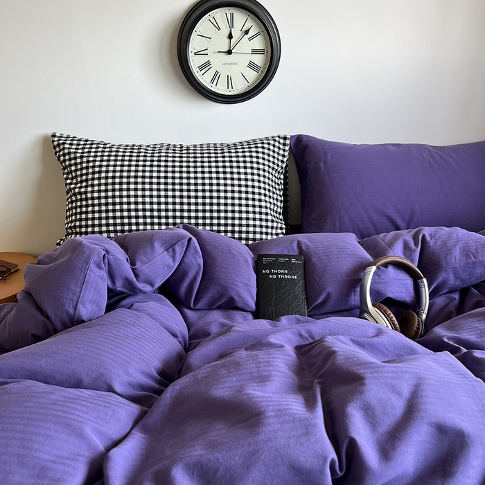 91家纺网 家纺一手货源 找家纺 蜜宿 2025新款全棉人字纹四件套-春日栗子 春日栗子（黑小格混搭紫萝）