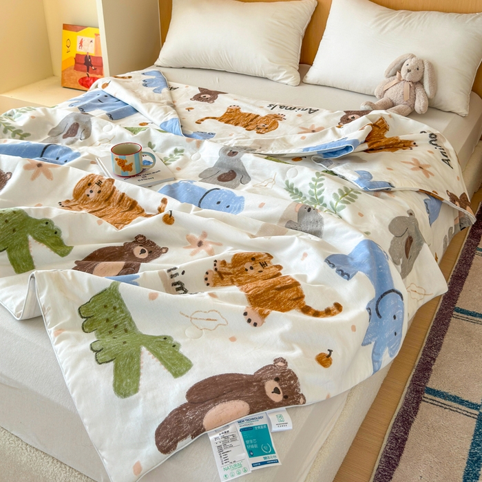 91家纺网 家纺一手货源 找家纺 感遇家纺 2025新款全棉印花夏凉被 动物森林