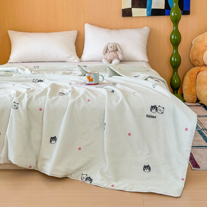 感遇家纺 2025新款全棉印花夏凉被 灰条猫咪