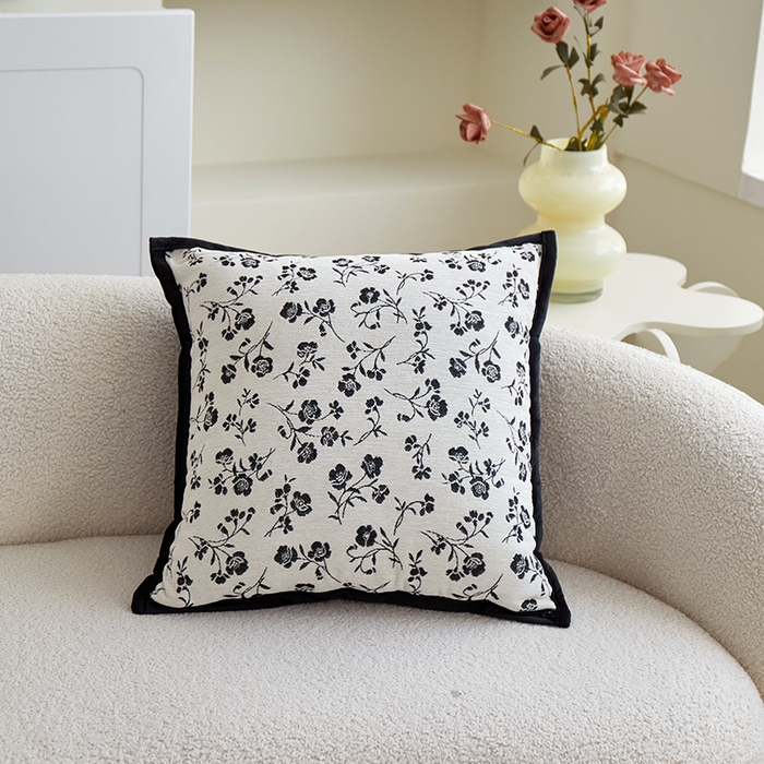 91家纺网 家纺一手货源 找家纺 乐坊 2025新款棉麻花式抱枕 小玫瑰