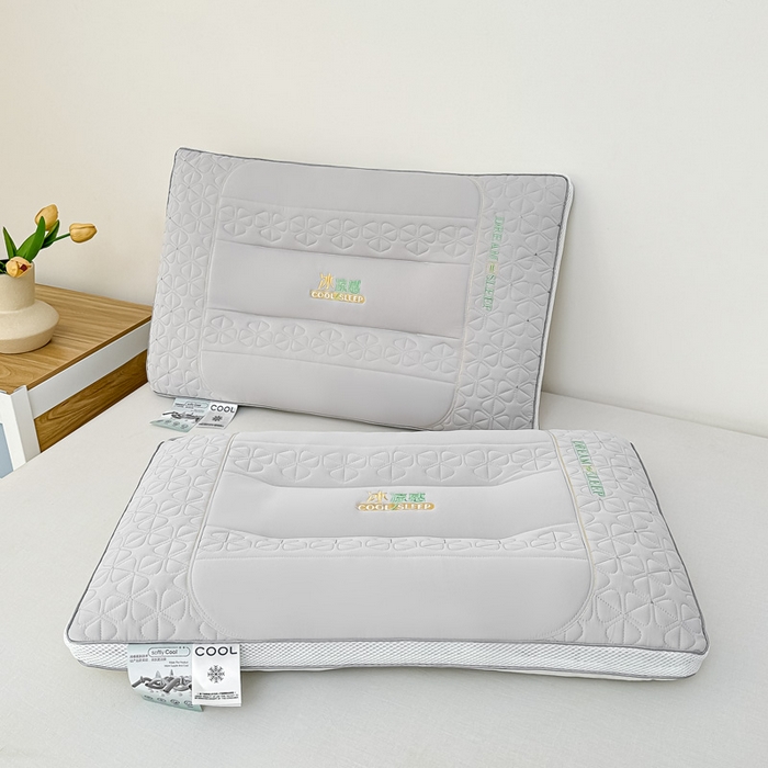 91家纺网 家纺一手货源 找家纺 （总）金牛枕芯 2025新款夏季凉感冰丝乳胶护颈枕头枕芯立体家用定型保健枕刺绣款