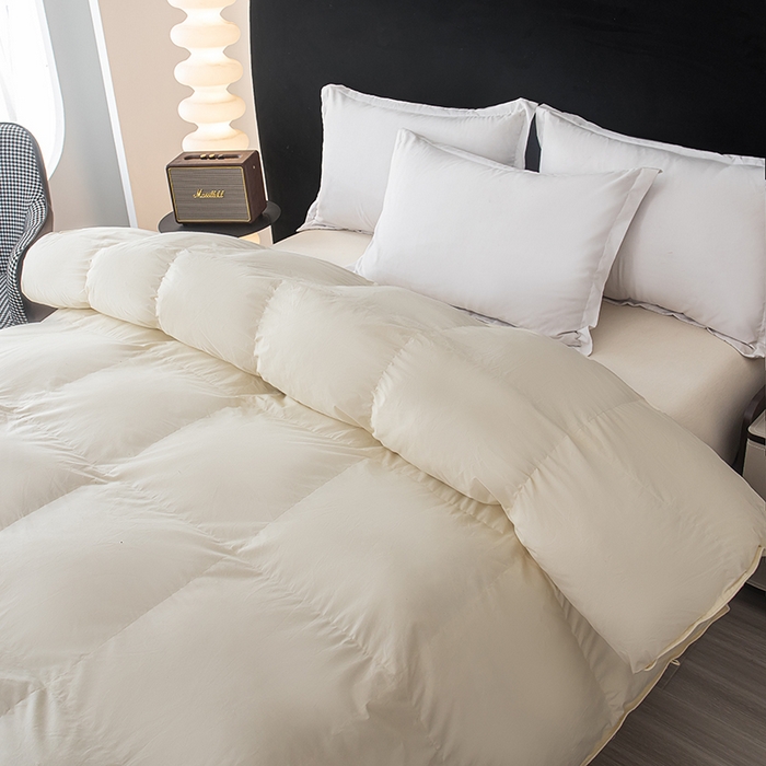 91家纺网 家纺一手货源 找家纺 静若居羽绒被壳 2025新款全棉防雨布自充绒羽绒被套自充羽绒被壳送管子 米黄