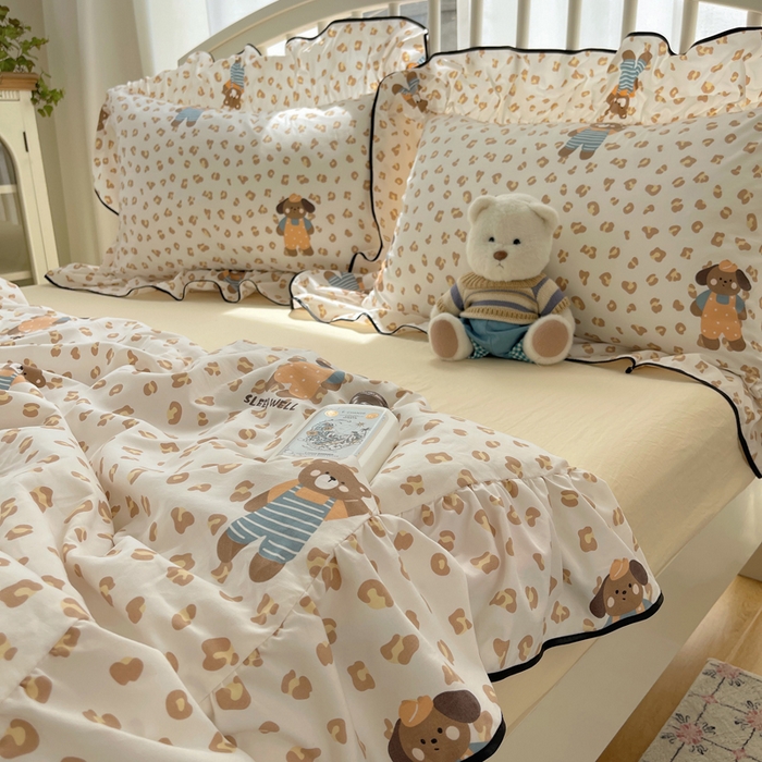 91家纺网 家纺一手货源 找家纺 顾里家纺 2025春夏新款韩系云朵棉夏被夏凉被空调被四件套 咖豹小熊