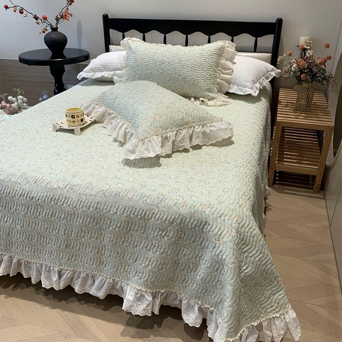 91家纺网 家纺一手货源 找家纺 （总）奈萝家纺 2025春夏新款全棉纯棉蕾丝花边款床盖三件套