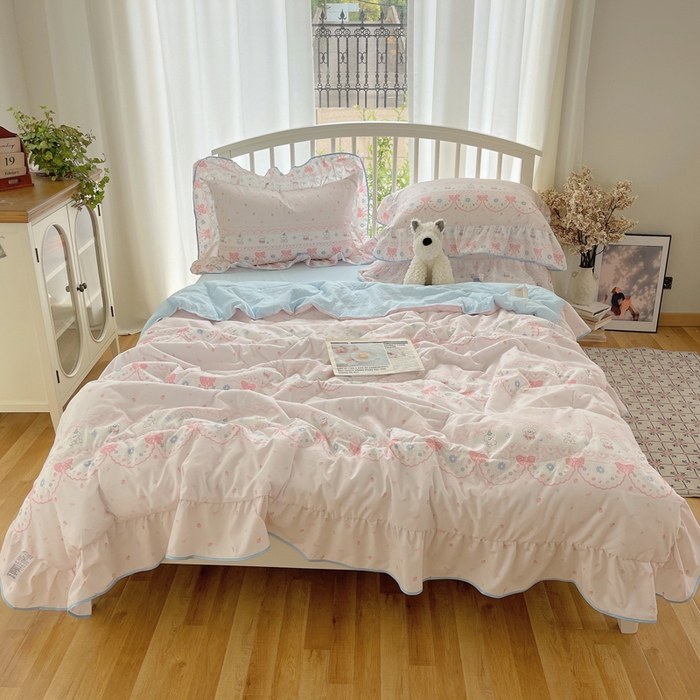 91家纺网 家纺一手货源 找家纺 顾里家纺 2025春夏新款韩系云朵棉夏被夏凉被空调被四件套 蕾丝小狗-粉