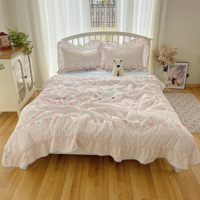 91家纺网 家纺一手货源 找家纺 顾里家纺 2025春夏新款韩系云朵棉夏被夏凉被空调被四件套 蕾丝小狗-粉