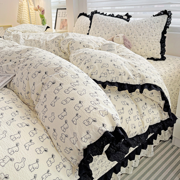 91家纺网 家纺一手货源 找家纺 仟网汇 2025新款赫本风床盖四件套 小黑兔