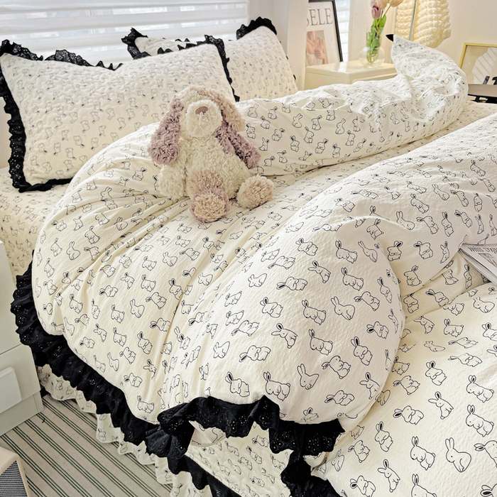 91家纺网 家纺一手货源 找家纺 仟网汇 2025新款赫本风床盖四件套 小黑兔