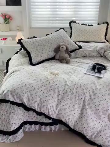 91家纺网 家纺一手货源 找家纺 仟网汇 2025新款赫本风床盖四件套 小黑兔