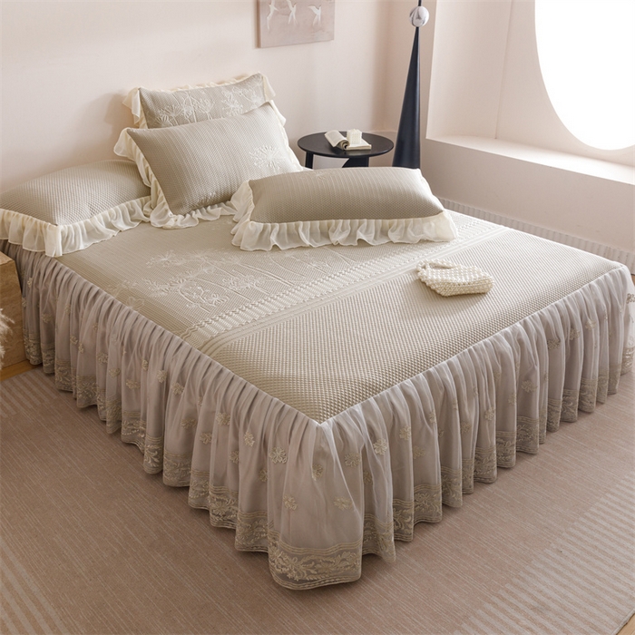 91家纺网 家纺一手货源 找家纺 好儿喜家纺 2025新款A类海洋丝凉感夏被夏凉被空调被豆豆席席子凉席床裙四件套--赫本系列 赫本-风信子香槟