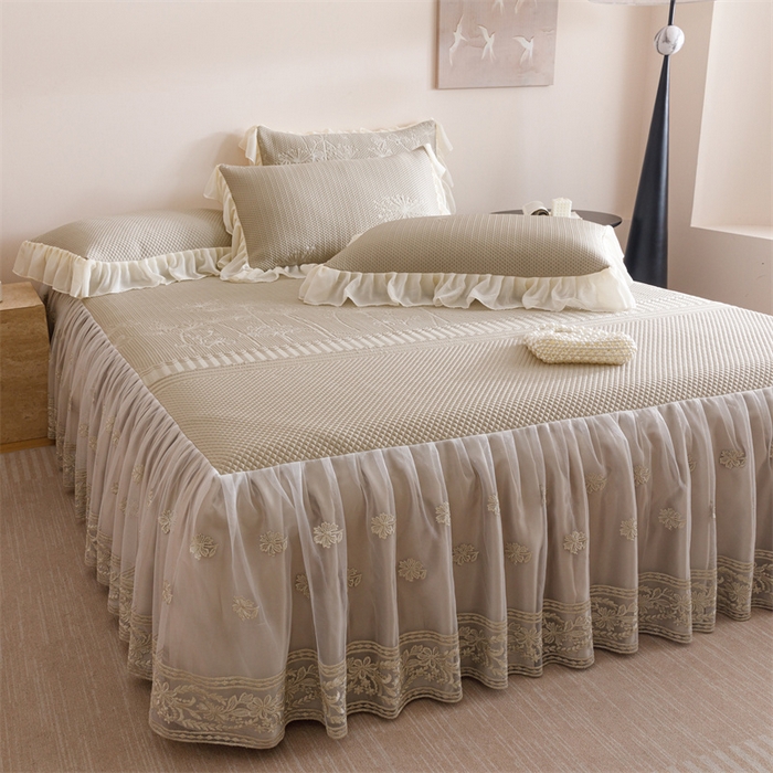 91家纺网 家纺一手货源 找家纺 好儿喜家纺 2025新款A类海洋丝凉感夏被夏凉被空调被豆豆席席子凉席床裙四件套--赫本系列 赫本-风信子香槟