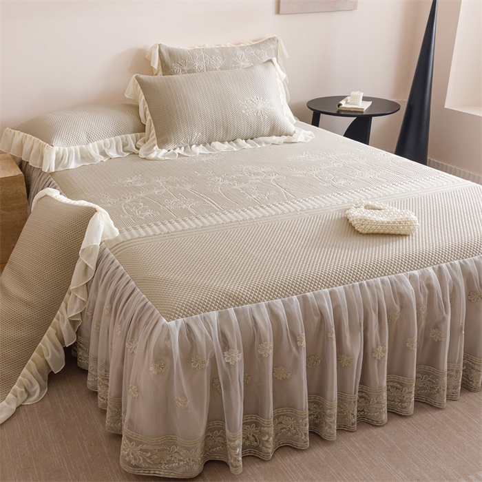 91家纺网 家纺一手货源 找家纺 好儿喜家纺 2025新款A类海洋丝凉感夏被夏凉被空调被豆豆席席子凉席床裙四件套--赫本系列 赫本-风信子香槟