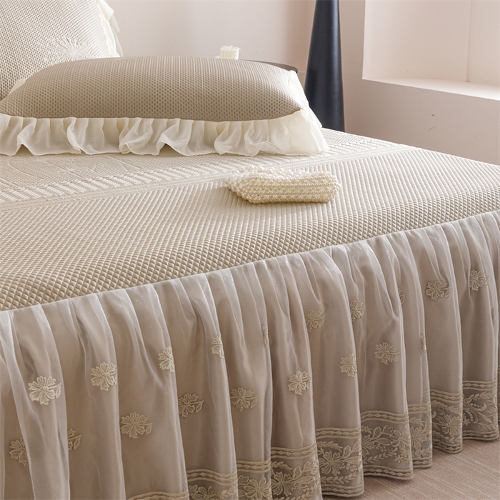 91家纺网 家纺一手货源 找家纺 好儿喜家纺 2025新款A类海洋丝凉感夏被夏凉被空调被豆豆席席子凉席床裙四件套--赫本系列 赫本-风信子香槟