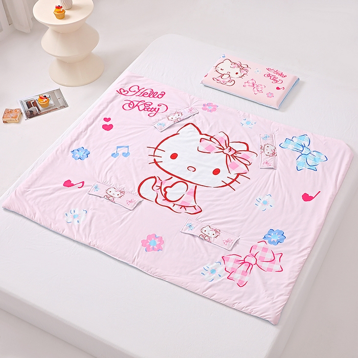 91家纺网 家纺一手货源 找家纺 八零年代 2025新款三丽鸥正版授权小凉皮蚕丝防踢被儿童空调房护肚夏被夏凉被凉感丝儿童被 小凉皮蚕丝防踢被 KT甜心