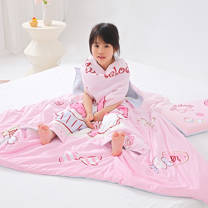 91家纺网 家纺一手货源 找家纺 八零年代 2025新款三丽鸥正版授权小凉皮蚕丝防踢被儿童空调房护肚夏被夏凉被凉感丝儿童被 小凉皮蚕丝防踢被 美乐蒂