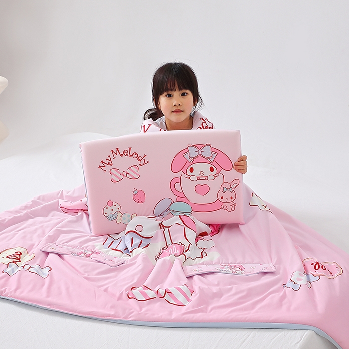 91家纺网 家纺一手货源 找家纺 八零年代 2025新款三丽鸥正版授权小凉皮蚕丝防踢被儿童空调房护肚夏被夏凉被凉感丝儿童被 小凉皮蚕丝防踢被 美乐蒂