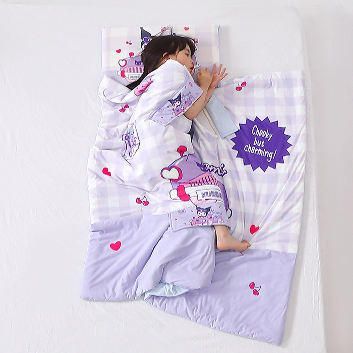 91家纺网 家纺一手货源 找家纺 八零年代 2025新款三丽鸥正版授权小凉皮蚕丝防踢被儿童空调房护肚夏被夏凉被凉感丝儿童被 小凉皮蚕丝防踢被 汽车库洛米