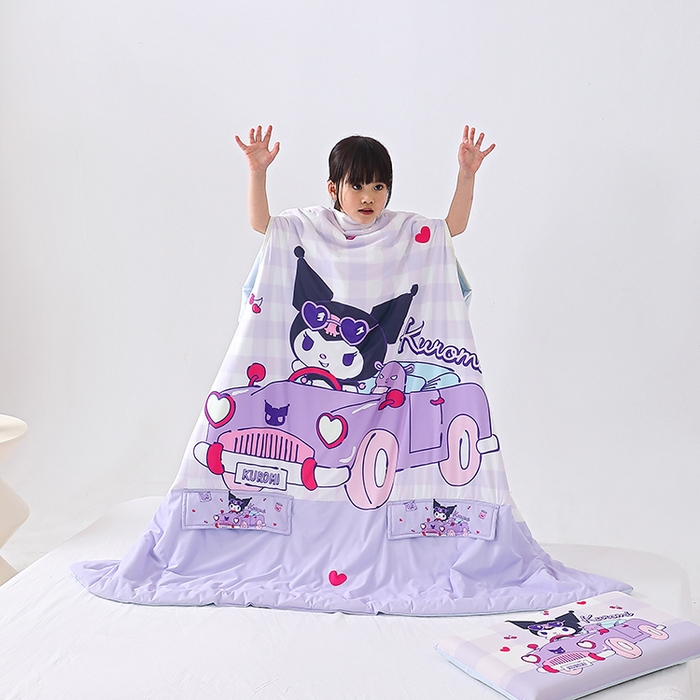 91家纺网 家纺一手货源 找家纺 八零年代 2025新款三丽鸥正版授权小凉皮蚕丝防踢被儿童空调房护肚夏被夏凉被凉感丝儿童被 小凉皮蚕丝防踢被 汽车库洛米