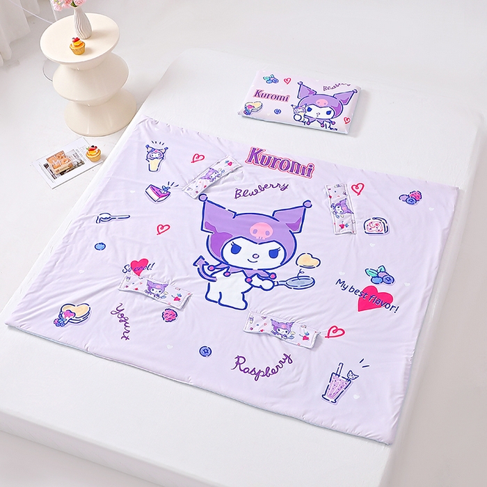 91家纺网 家纺一手货源 找家纺 八零年代 2025新款三丽鸥正版授权小凉皮蚕丝防踢被儿童空调房护肚夏被夏凉被凉感丝儿童被 小凉皮蚕丝防踢被 甜甜库洛米