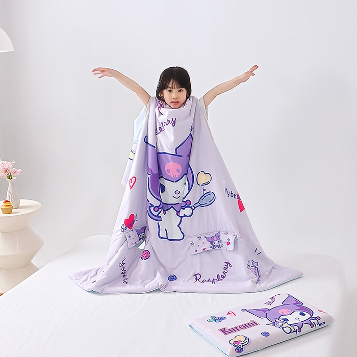 91家纺网 家纺一手货源 找家纺 八零年代 2025新款三丽鸥正版授权小凉皮蚕丝防踢被儿童空调房护肚夏被夏凉被凉感丝儿童被 小凉皮蚕丝防踢被 甜甜库洛米