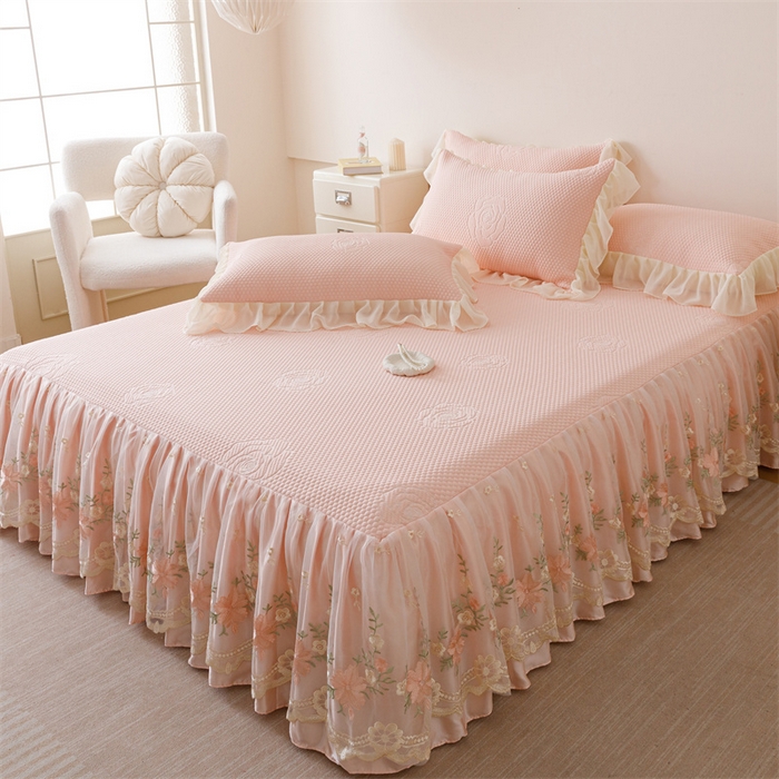 91家纺网 家纺一手货源 找家纺 （总）好儿喜家纺 2025新款A类海洋丝凉感夏被夏凉被空调被豆豆席席子凉席床裙四件套--花香系列