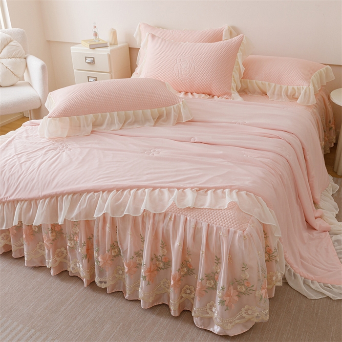 91家纺网 家纺一手货源 找家纺 （总）好儿喜家纺 2025新款A类海洋丝凉感夏被夏凉被空调被豆豆席席子凉席床裙四件套--花香系列