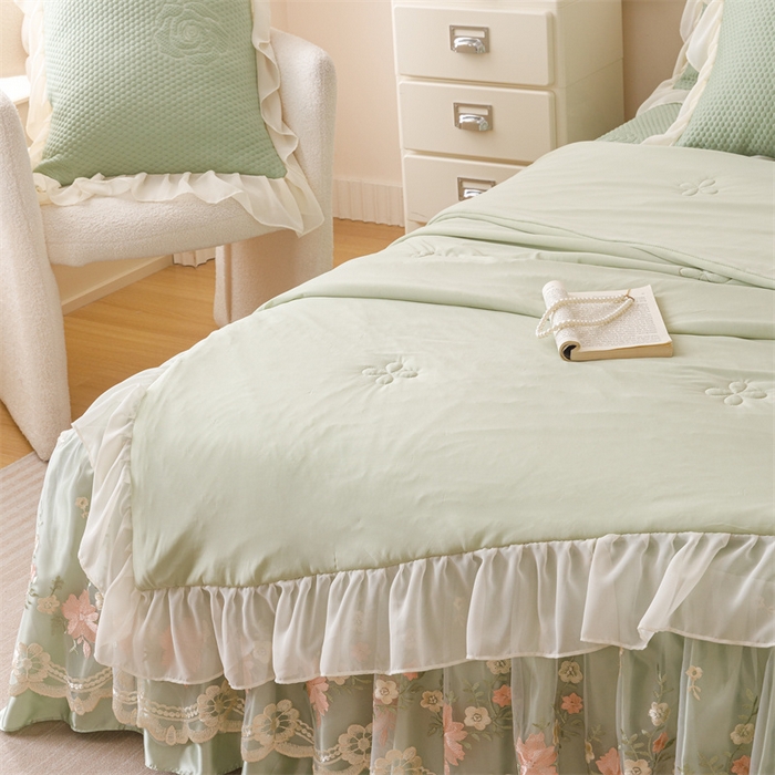 91家纺网 家纺一手货源 找家纺 好儿喜家纺 2025新款A类海洋丝凉感夏被夏凉被空调被豆豆席席子凉席床裙四件套--花香系列 花香-橄榄绿