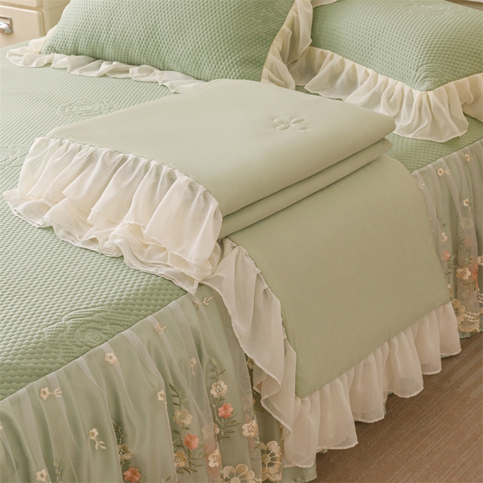 91家纺网 家纺一手货源 找家纺 好儿喜家纺 2025新款A类海洋丝凉感夏被夏凉被空调被豆豆席席子凉席床裙四件套--花香系列 花香-橄榄绿