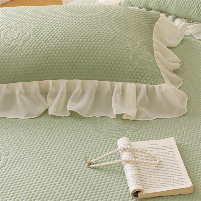 91家纺网 家纺一手货源 找家纺 好儿喜家纺 2025新款A类海洋丝凉感夏被夏凉被空调被豆豆席席子凉席床裙四件套--花香系列 花香-橄榄绿