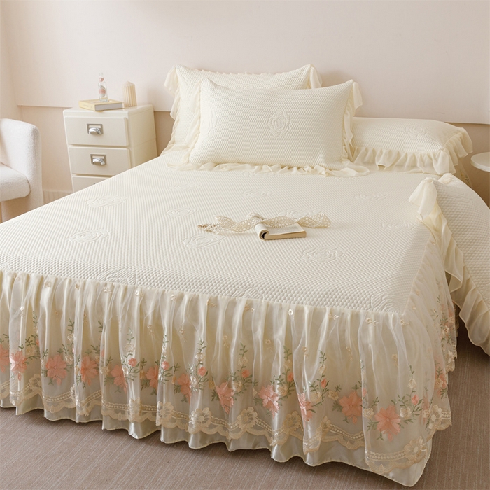 91家纺网 家纺一手货源 找家纺 好儿喜家纺 2025新款A类海洋丝凉感夏被夏凉被空调被豆豆席席子凉席床裙四件套--花香系列 花香-奶白