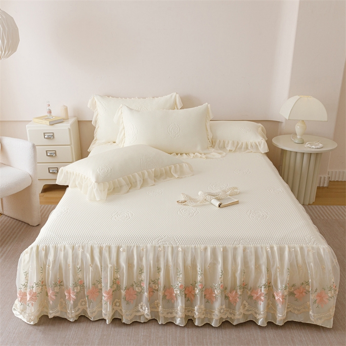 91家纺网 家纺一手货源 找家纺 好儿喜家纺 2025新款A类海洋丝凉感夏被夏凉被空调被豆豆席席子凉席床裙四件套--花香系列 花香-奶白