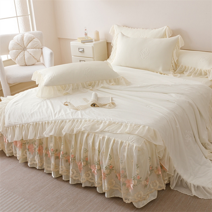 91家纺网 家纺一手货源 找家纺 好儿喜家纺 2025新款A类海洋丝凉感夏被夏凉被空调被豆豆席席子凉席床裙四件套--花香系列 花香-奶白