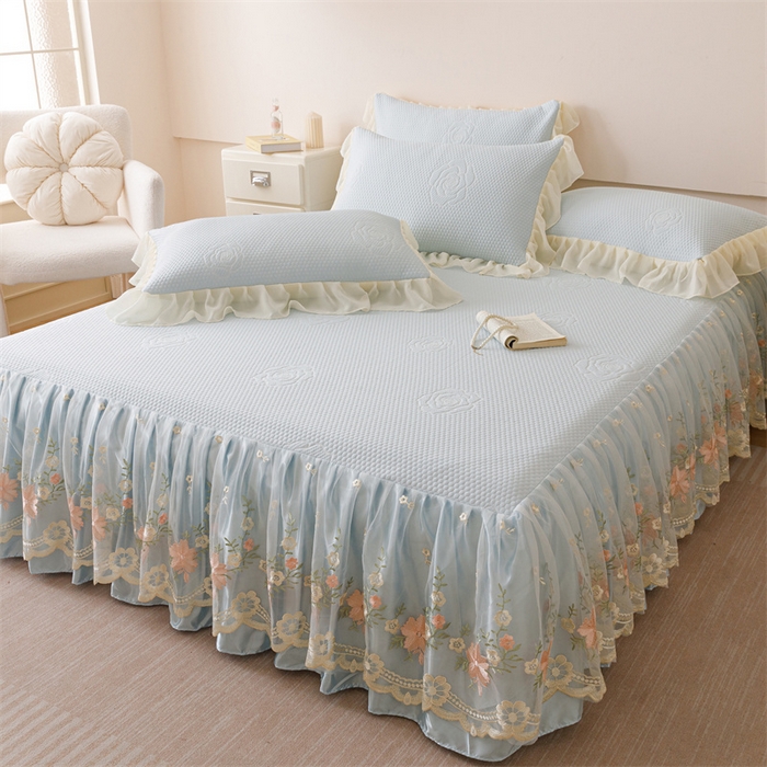 91家纺网 家纺一手货源 找家纺 好儿喜家纺 2025新款A类海洋丝凉感豆豆席席子凉席床裙三件套--花香系列 花香-浅蓝