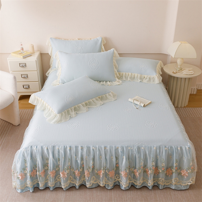 91家纺网 家纺一手货源 找家纺 好儿喜家纺 2025新款A类海洋丝凉感夏被夏凉被空调被豆豆席席子凉席床裙四件套--花香系列 花香-浅蓝