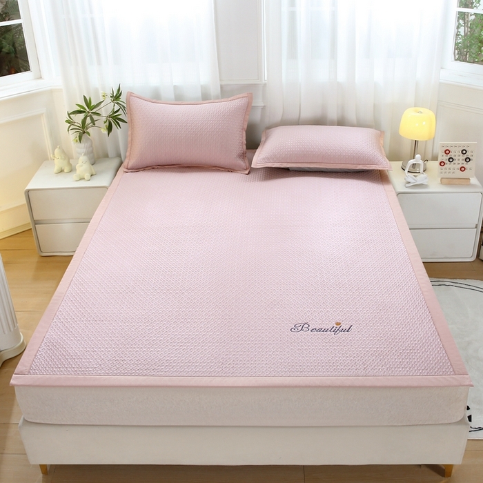 91家纺网 家纺一手货源 找家纺 青雅席业 2025新款3D凉感豆豆爱心刺绣凉席 爱心刺绣-粉