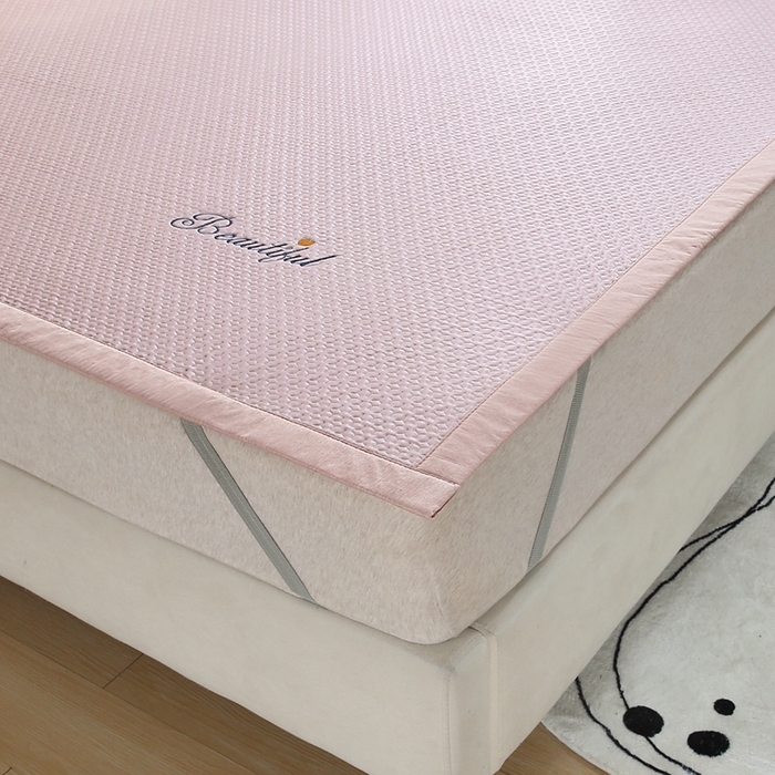 91家纺网 家纺一手货源 找家纺 青雅席业 2025新款3D凉感豆豆爱心刺绣凉席 爱心刺绣-粉