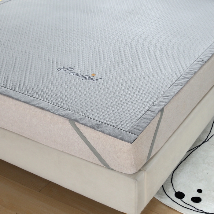 91家纺网 家纺一手货源 找家纺 青雅席业 2025新款3D凉感豆豆爱心刺绣凉席 爱心刺绣-灰