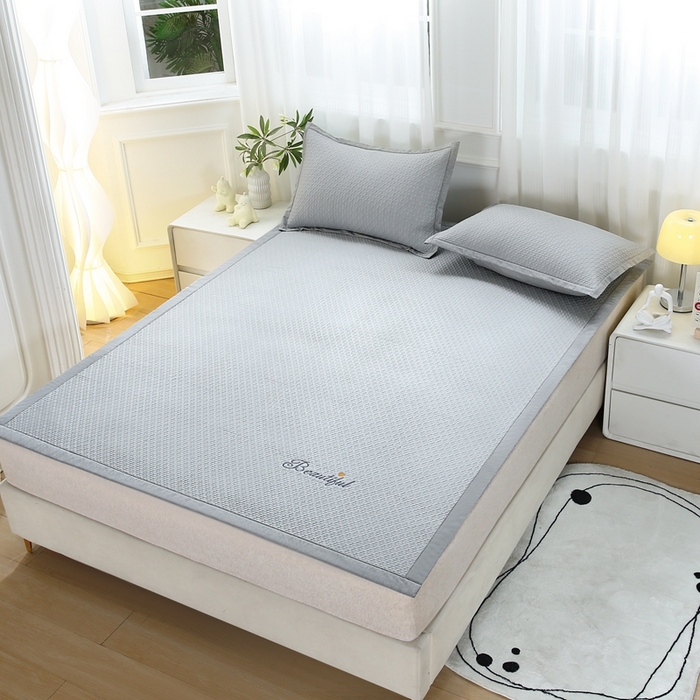 91家纺网 家纺一手货源 找家纺 青雅席业 2025新款3D凉感豆豆爱心刺绣凉席 爱心刺绣-灰