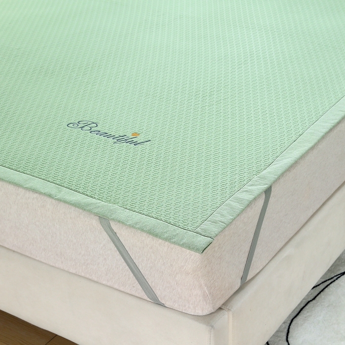 91家纺网 家纺一手货源 找家纺 青雅席业 2025新款3D凉感豆豆爱心刺绣凉席 爱心刺绣-绿