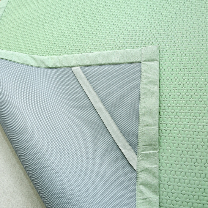 91家纺网 家纺一手货源 找家纺 青雅席业 2025新款3D凉感豆豆爱心刺绣凉席 爱心刺绣-绿