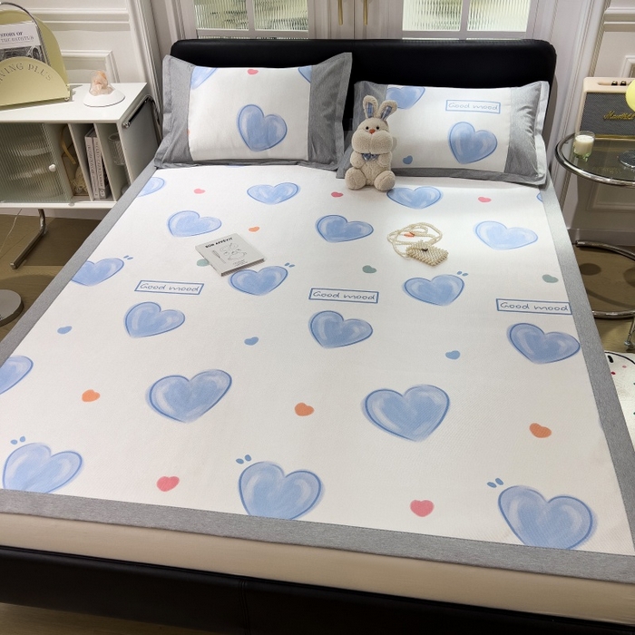 91家纺网 家纺一手货源 找家纺 水云缦 2025新款600D冰藤凉席冰丝席铺床款 铺床款-爱心