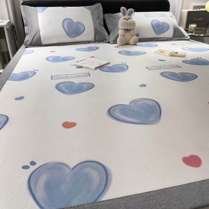 91家纺网 家纺一手货源 找家纺 水云缦 2025新款600D冰藤凉席冰丝席铺床款 铺床款-爱心