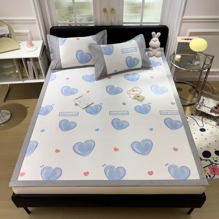 91家纺网 家纺一手货源 找家纺 水云缦 2025新款600D冰藤凉席冰丝席铺床款 铺床款-爱心