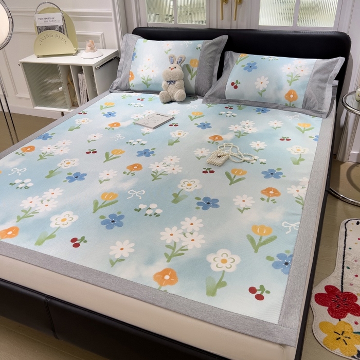 91家纺网 家纺一手货源 找家纺 水云缦 2025新款600D冰藤凉席冰丝席铺床款 铺床款-花朵